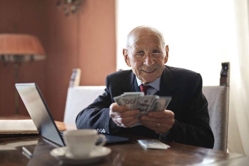 When insurance payments rival the mortgage: Inside the 2026 homeowners insurance squeeze